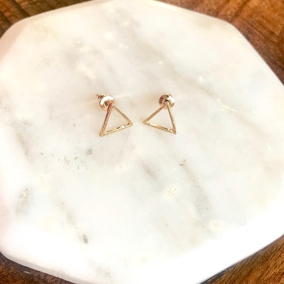 Tayzani Jewelry - Gold Cut Out Triangle Pyramid Stud Post Earrings